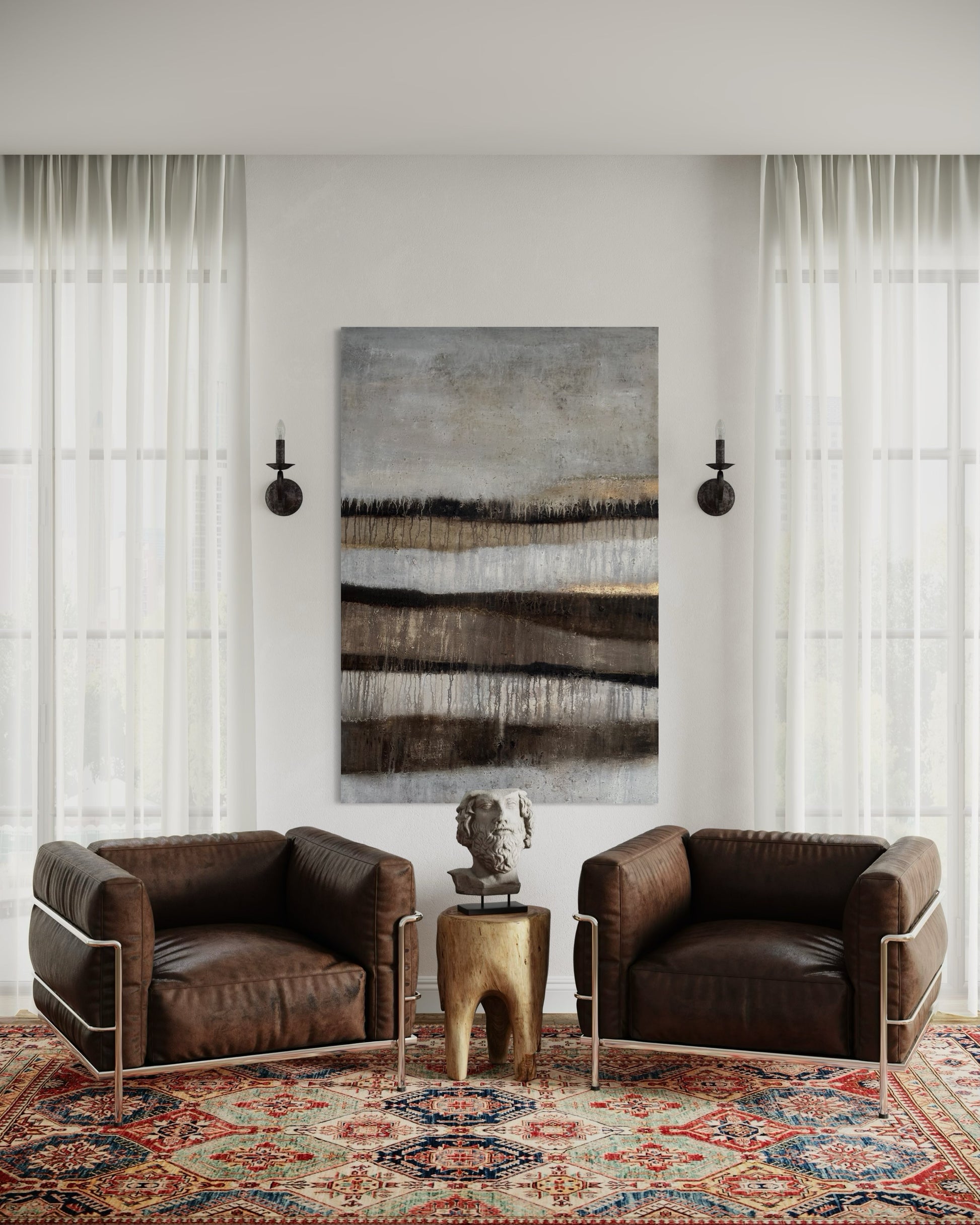 „Großformatiges abstraktes Gemälde über einem Sofa im Wohnzimmer zeigt die elegante Wirkung der Gold- und Naturtöne.“