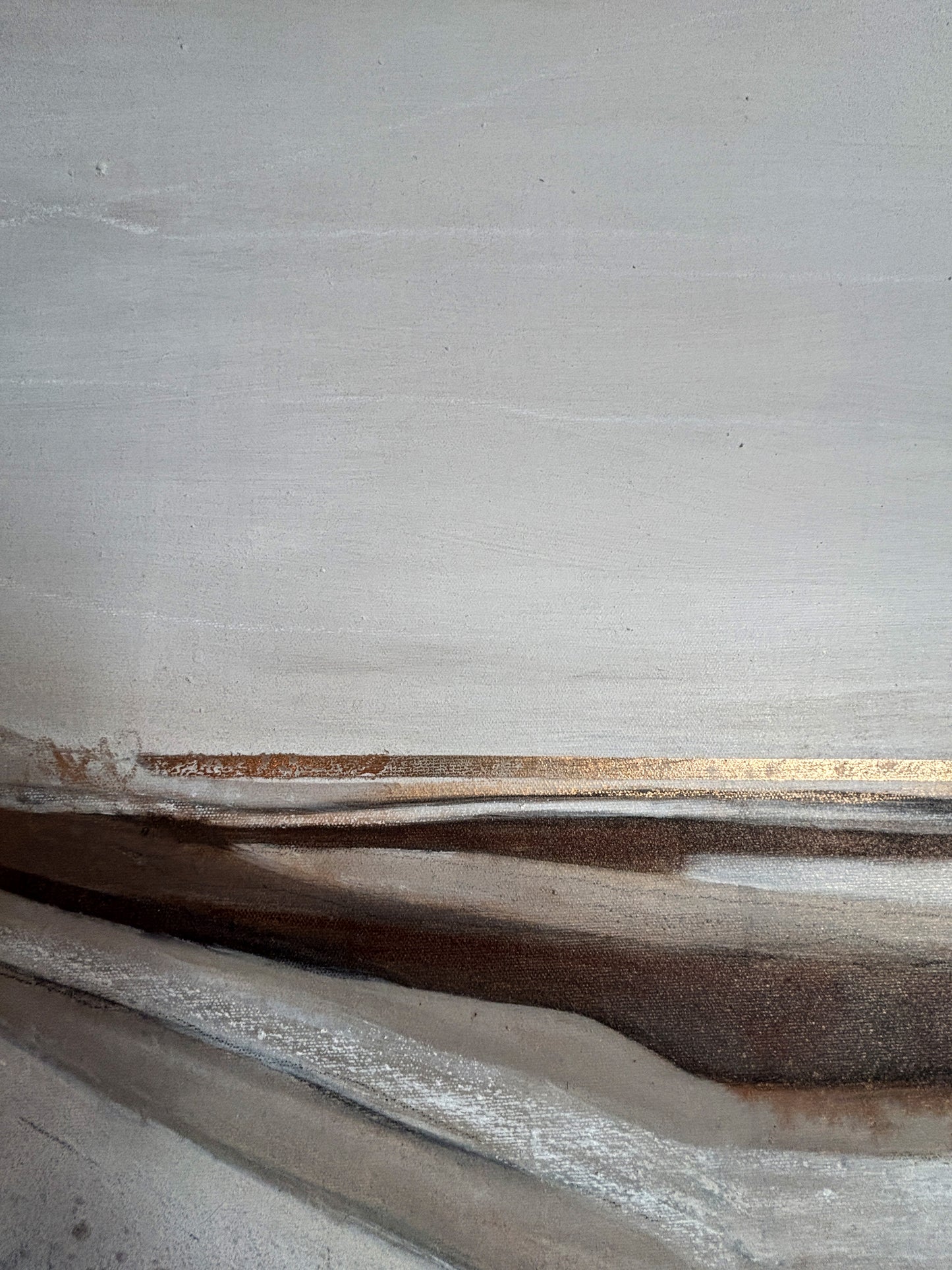 Abstraktes Originalgemälde „Winterfelder“ mit stiller Atmosphäre und erdiger Farbwelt.