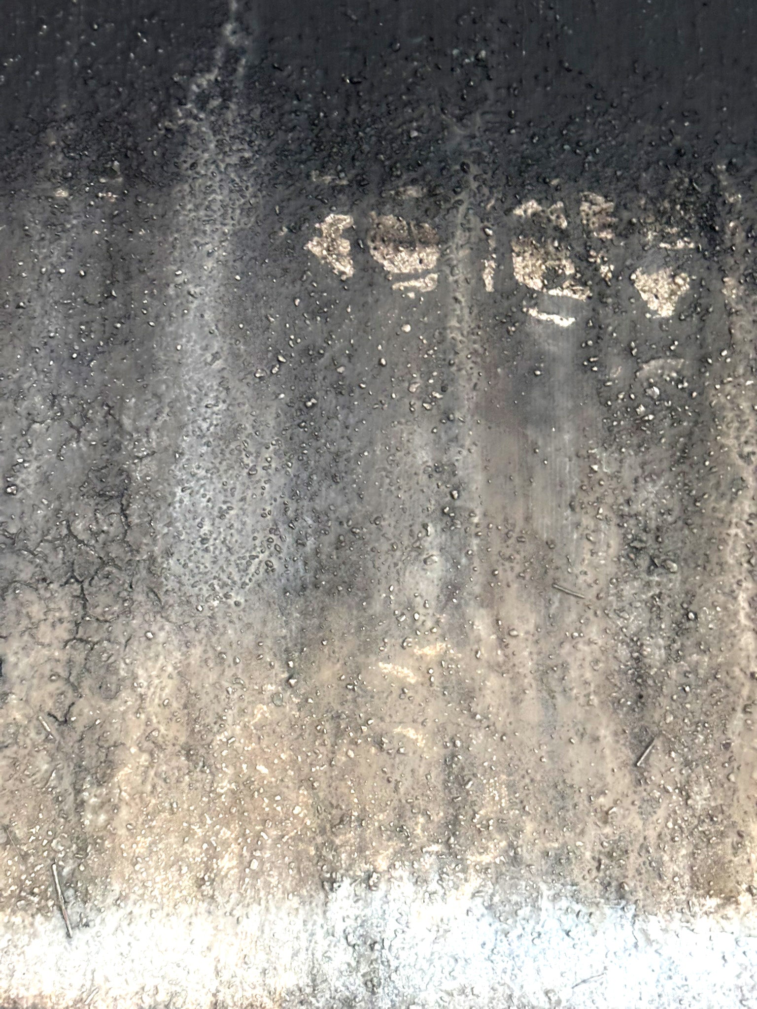  Haptische Oberfläche mit Erdpigmenten und Asche, Detailaufnahme 120×120 cm